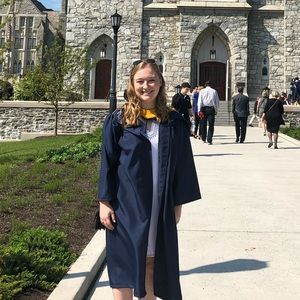 Meet your Posher, Jenna